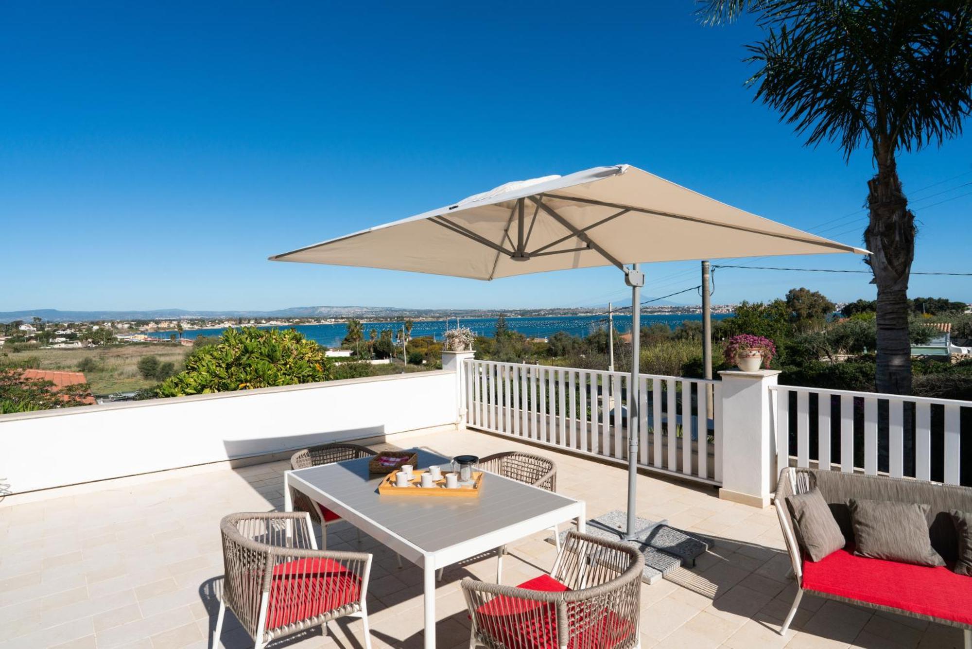 Villa Elena By Ortigia Apartments Fanusa Esterno foto